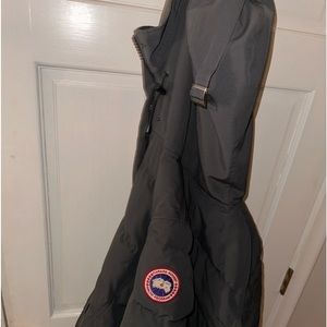 Canada Goose Size Small